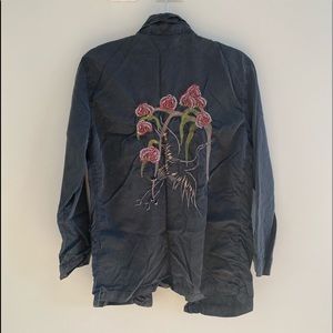 pull & bear embroidered overshirt